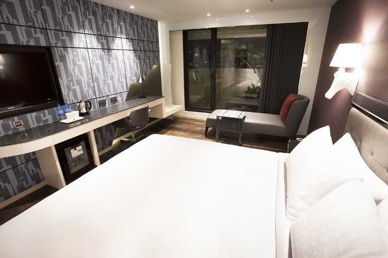 Royal Group Hotel Minghua Branch Kaohsiung Eksteriør bilde